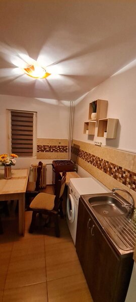 Gorjului 2 camere 55 mp Militari
